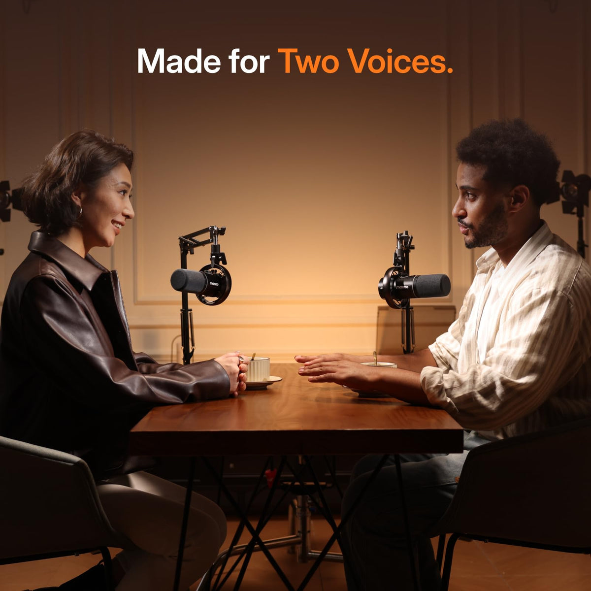Hybrid Wireless Podcast Microphone U958751