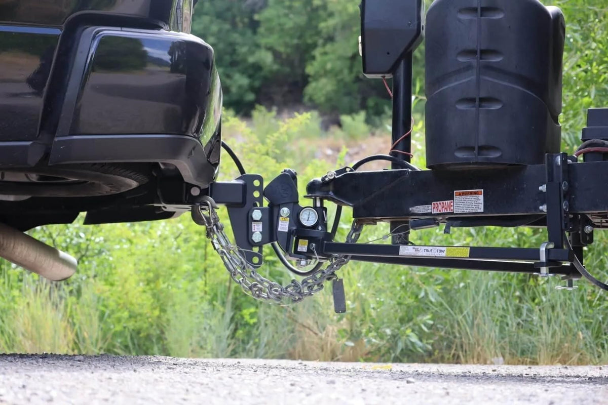 Weight Distribution Hitch with Anti-Sway, 8" Drop, 2" Shank, 12,500-lb Towing Q917907