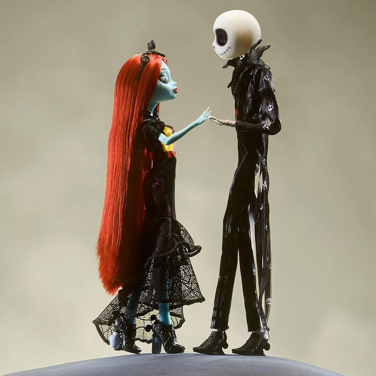 Jack and Sally Doll Set T918